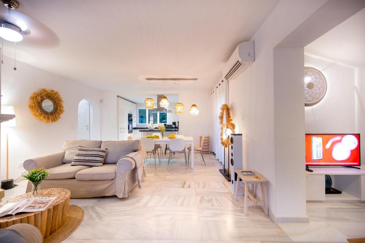 Typical Beach House Las Chapas Playa With Heated Pool Marbella Zewnętrze zdjęcie